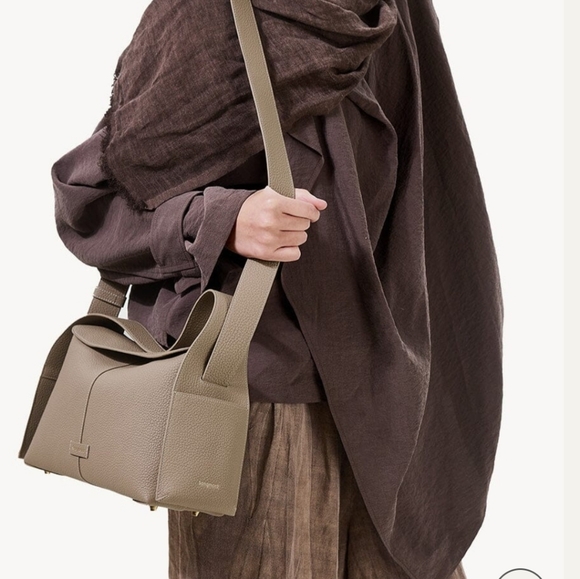 Songmont Drippy Roof Leather Bag